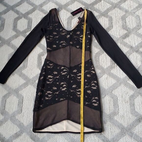 NWT Long Sleeve Dress  - Picture 4 of 11